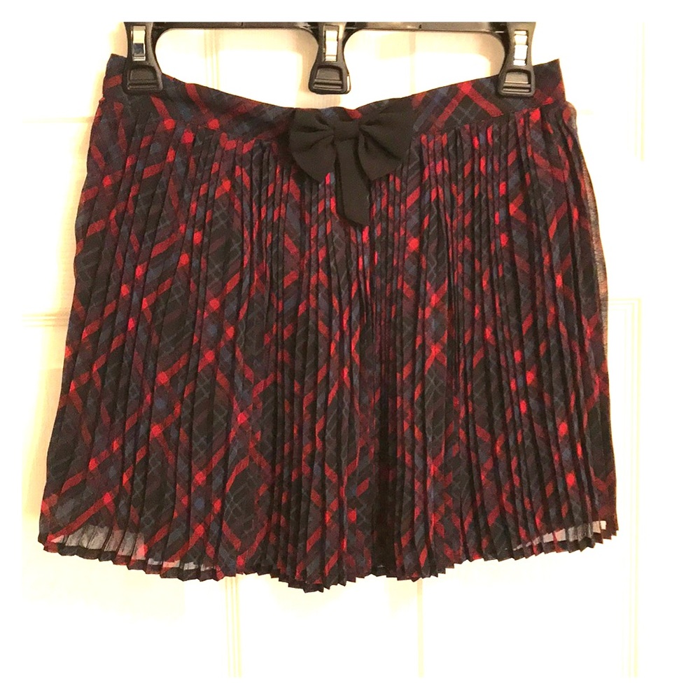 Forever 21 pleated plaid skirt